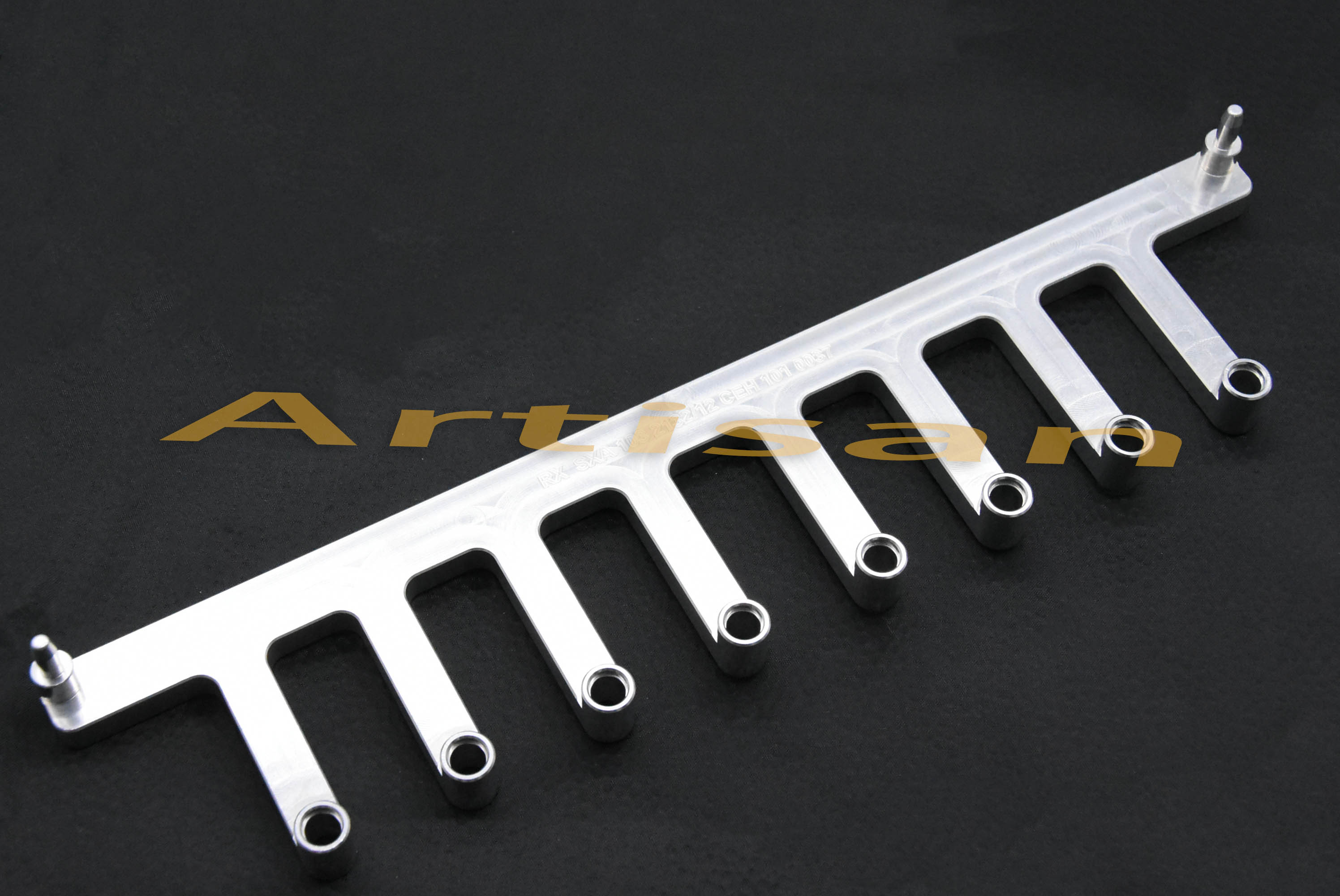 <strong>電子類(lèi)精密加工：安裝板2</strong>